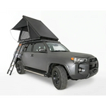 Tienda de techo Altamira vista frontal en Toyota 4Runner – tiendas techo coche con escalera Overvian