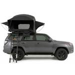 Vista lateral tienda de techo Sirocco abierta en Toyota 4Runner – tiendas techo coche lona blanda Overvian